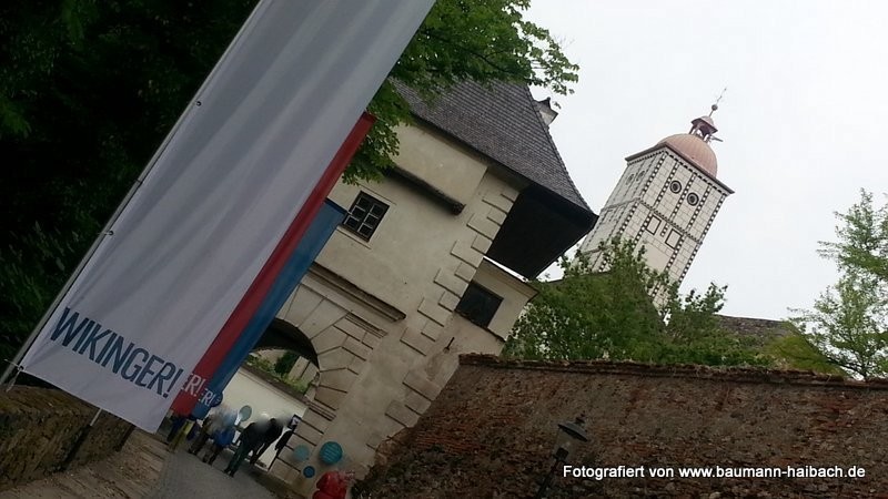 Auf der Schallaburg in Niederösterreich sind die Wikinger los ! - Burgen und Schlösser Niederösterreich Österreich Themen  20150515_112326-800x450